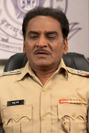 Madhavi Takes Cyber Crime Unit's Help