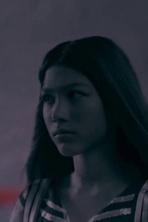 Dark Ella Controls Everyone In School