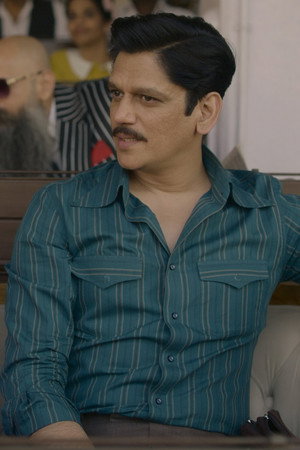Izzat Half, Sangam Full