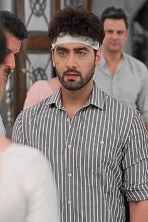 Abhira and Armaan return home