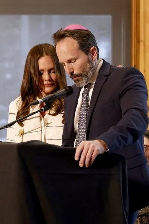 Mazel, Meredith