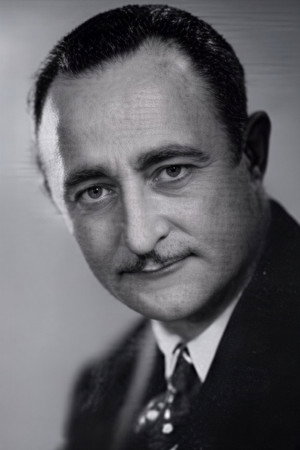 Harry E Lang