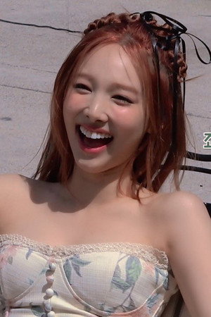 NAYEON “ABCD” M/V Behind EP.02