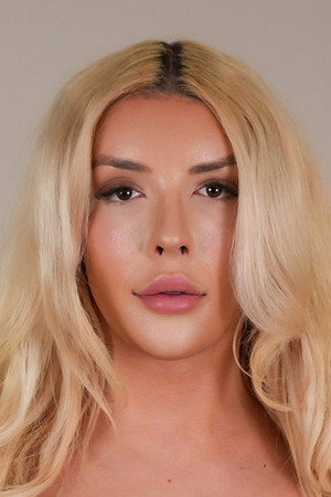 Leah Hayes Leah Hayes