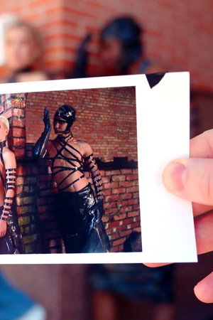 Recreate the image