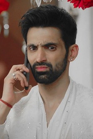 Ishika escapes from Amruta