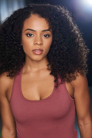 Efrangeliz Medina Efrangeliz Medina