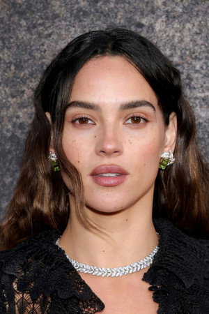 Adria Arjona Adria Arjona