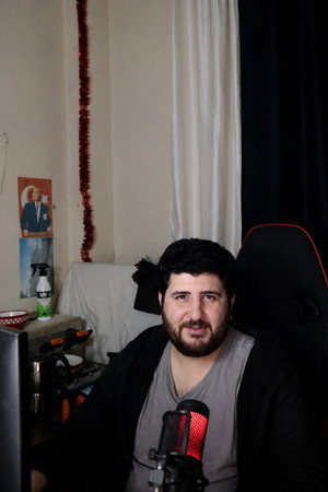 YakupTV,Derbeder Berk ile drama olay büyüdü- AĞIR KÜFÜRLEŞTİLER