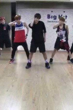 [CHOREOGRAPHY] BTS (방탄소년단) 'Danger' dance practice
