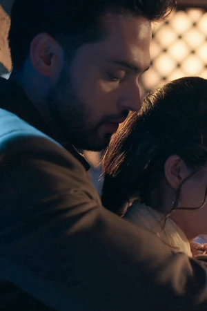 Mahid secretly helps Seher