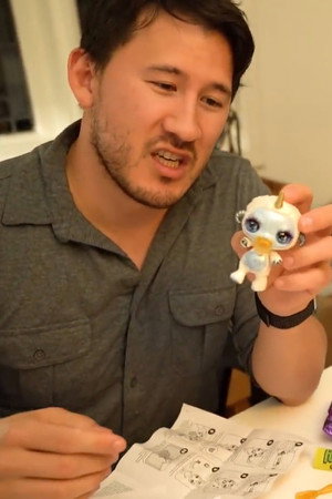 Poopsie Sparkly Critters (a slime surprise...)
