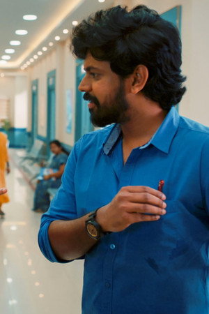 Ponmalar Meets Priyan