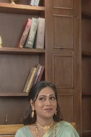 Arati enjoys being with Gautam