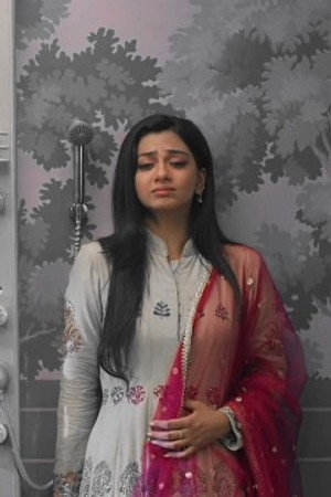 Ruhi regrets her actions