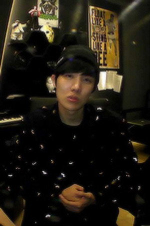 130214 J HOPE