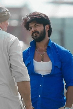 Siddhu learns about Shantanu's past