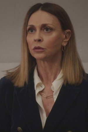 Botanical Obtorto / A bear in the kitchen