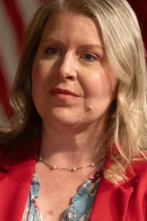Nicole Hemmer