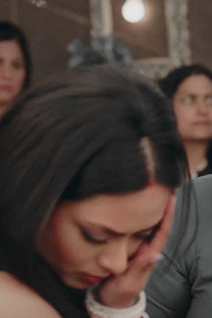 Ishika's words break Amruta