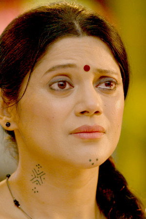 Pushpa's Emotional Support