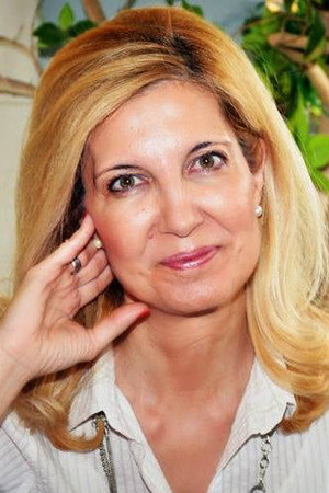 Sofia Dimopoulou Sofia Dimopoulou