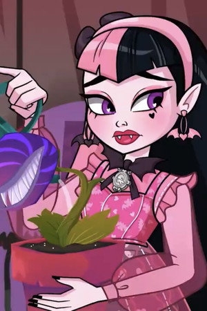Draculaura Sings "Spark"