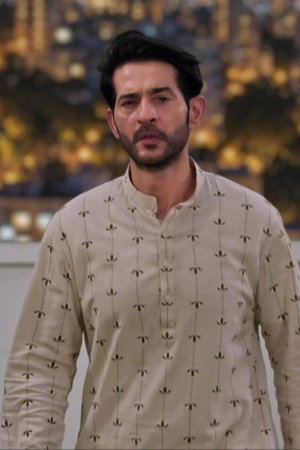 Karan Apologises to Tulsi