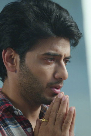 Shivaay's Prayer for Aadhya