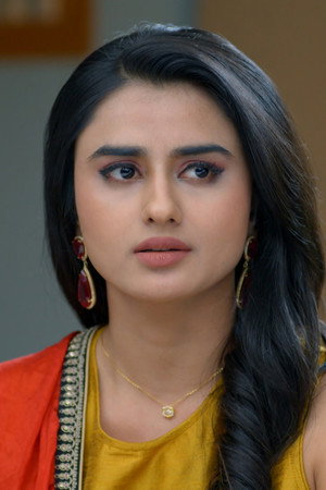 Rashi Wants Dilip To Get Better