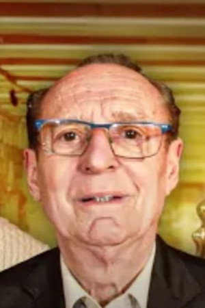 A €1 Million Bottle, Titanic-Era Spirits... His Wine Cellar Is Valued at €100 Million (Part 2)