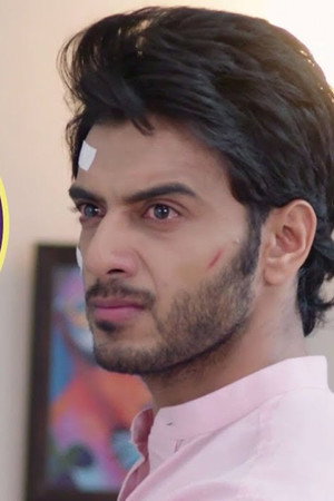 Madhvi Slaps Sharanya