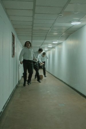 Kur saulīte nakti guļ?