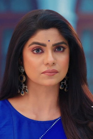 Jagdhatri Takes on Aarti’s Challenge