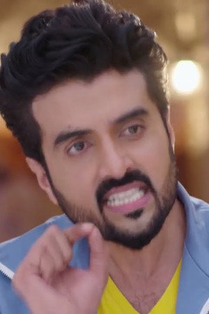Natasha Plots Against Paakhi
