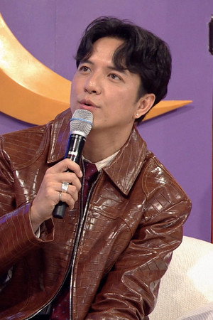 TJ Monterde and KZ Tandingan