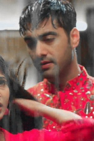 Armaan and Abhira are stuck