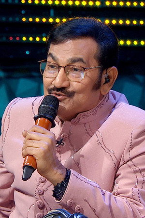 Idol’s Ode to Asha Bhosale