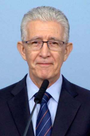 Izak Marais