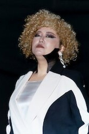 Yoko Fuchigami (super módní poradkyně)