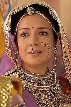 Jodha is put under house arrest