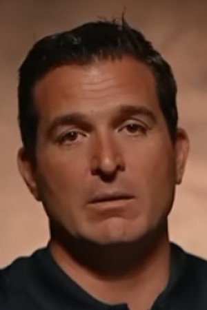 Out-of-control fire, deaths of colleagues, criticism… Visibly moved, this firefighter recounts the hell of the blazes.