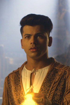 Aladdin Breaks A Memory Ball