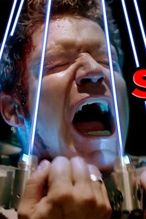 How To SURVIVE Saw!