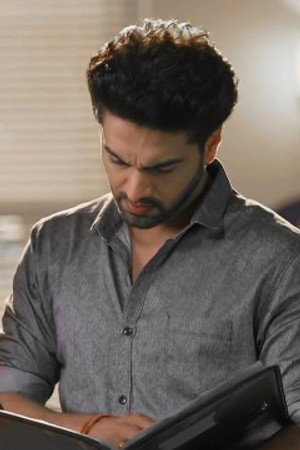 Armaan's anxiety grows