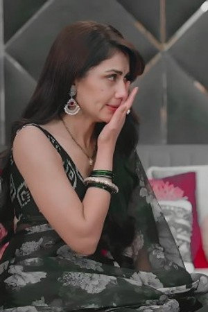 Amruta gives Nimrit advice