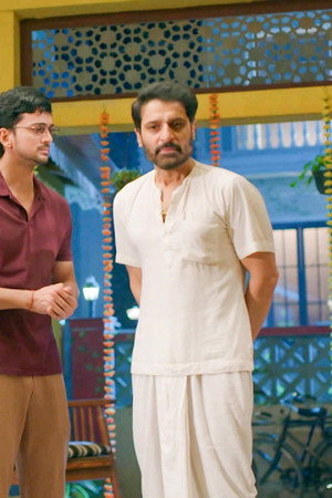 Dheeraj Gets Mahadev's Approval