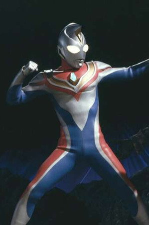 The Light and Shadow of the Youthful