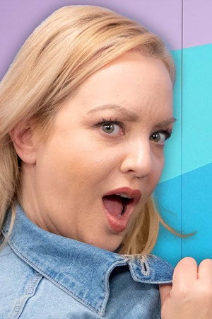 Try Not To Laugh Challenge #95 w/ Wendi McLendon-Covey From The Goldbergs