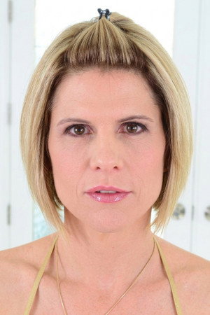 Delia DeLions Delia DeLions